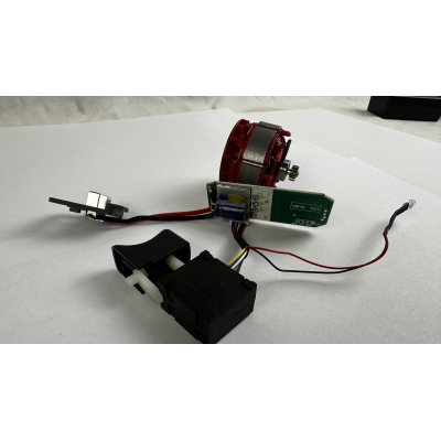 Мотор у комплекті з платою та вимикачем на акумуляторний шурупокрут KRAISSMANN 103 ABS-BL 16.8/45 Nm